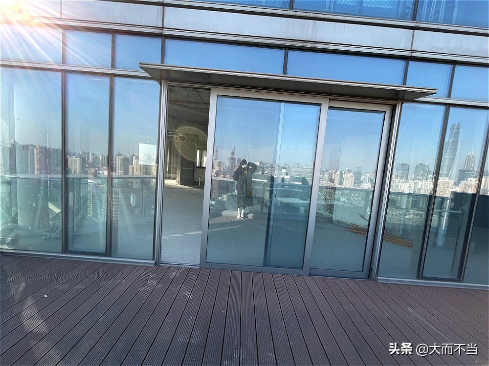 爽妹子好有钱郑爽豪宅被曝光魔都空中别墅市值令人咋舌