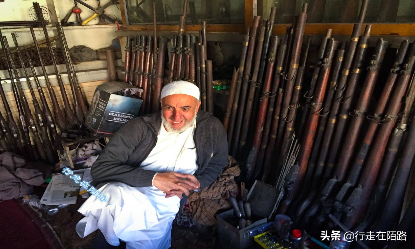 亚洲最大黑枪产地：你敢给原型我就敢仿造，导