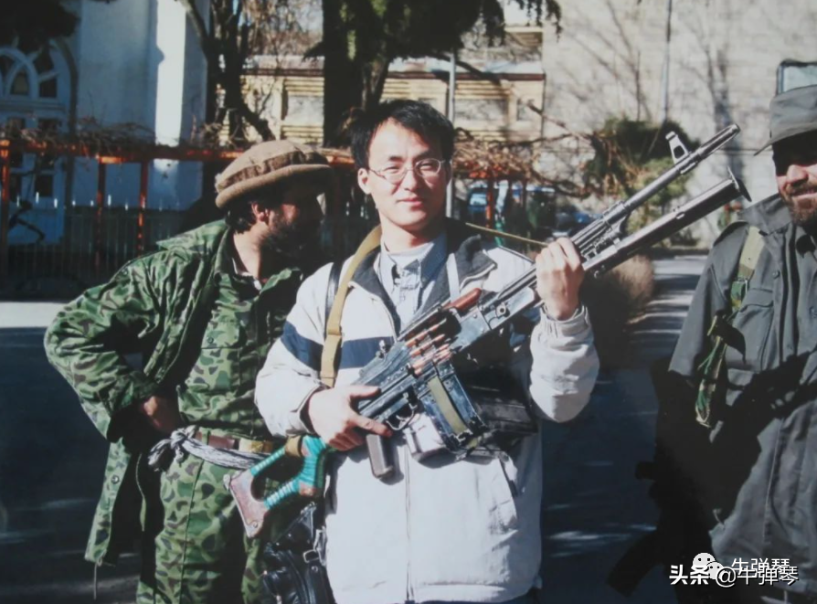 最近被屠杀的阿富汗女学生，长着和我们一样的面孔