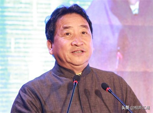 马季逼姜昆到基层搜集素材，曾经的他，也是相声行业的“扛把子”