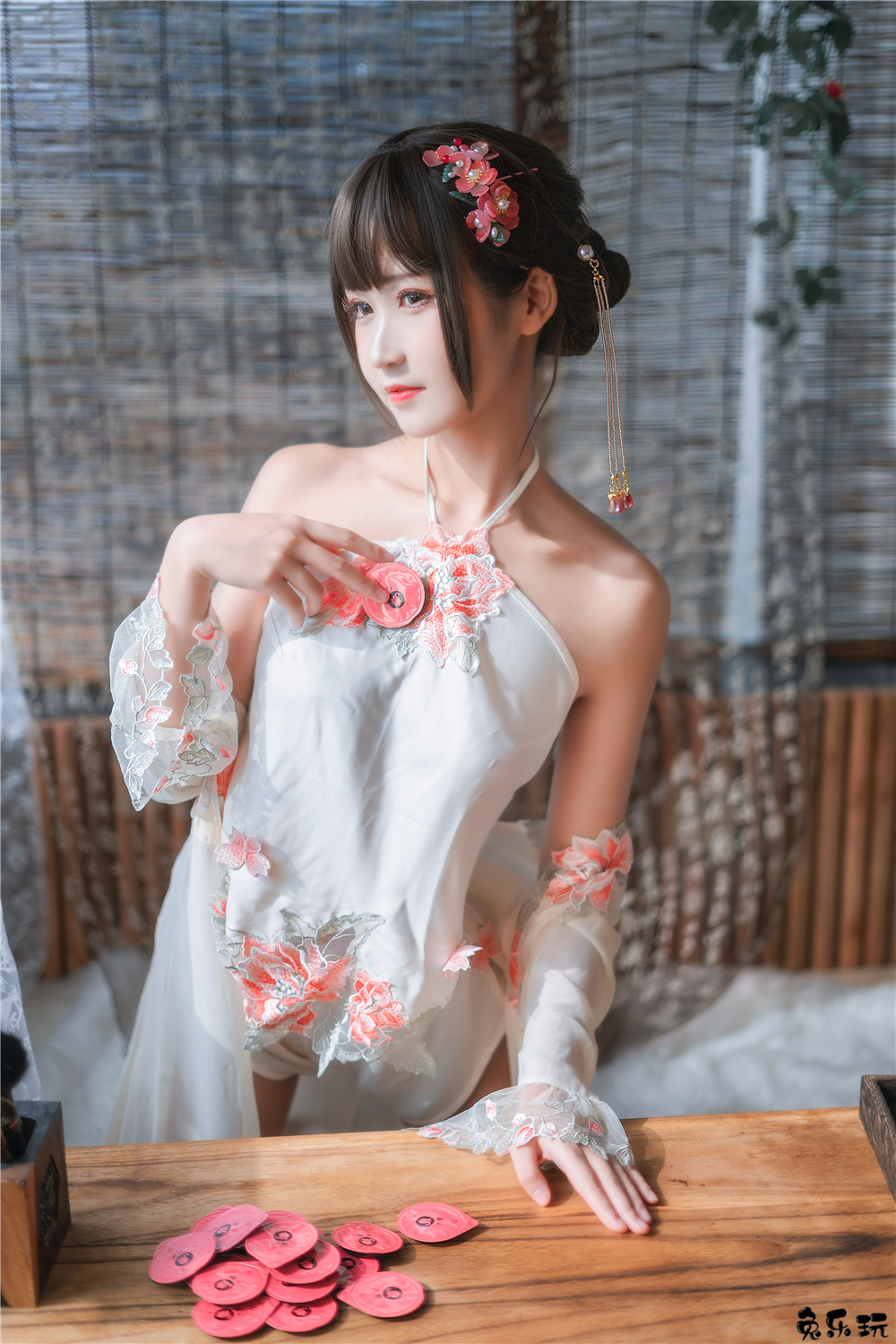 【COS】三度_69作品合集精选丨肚兜