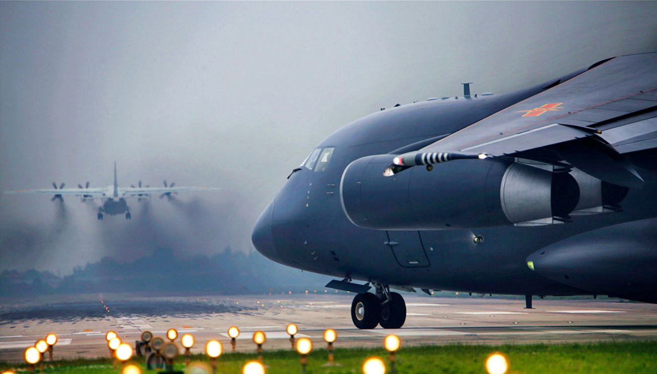 �ձ�C-2���й���-20ͬ���������������������Ա�֮�£�������ǿ����