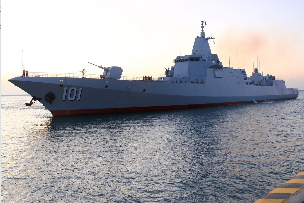 055三号舰服役后从驱逐舰力量上来看中美之间的差距还有多大