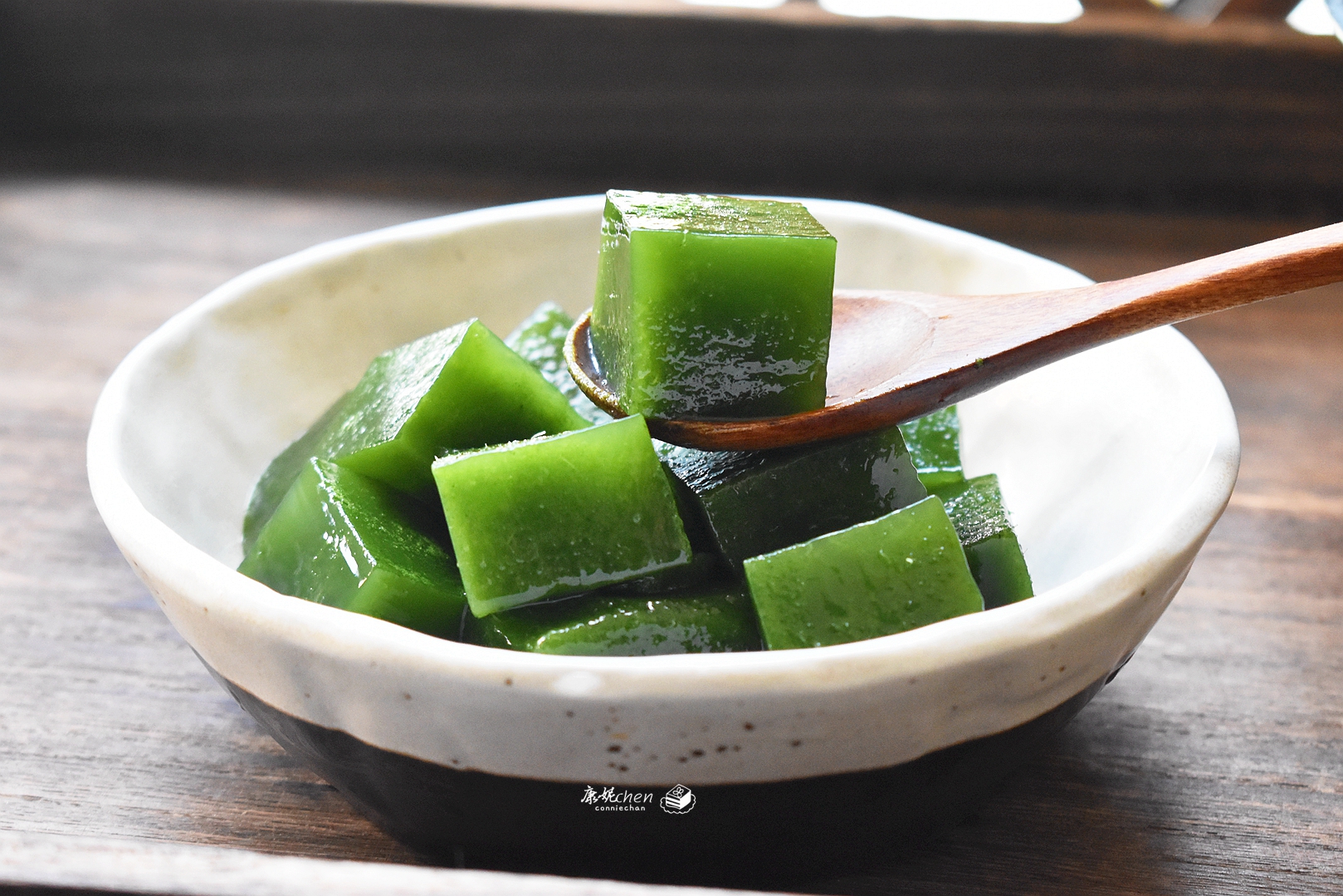 三伏天闷热湿气大，我家常用它做消暑甜品，清热祛湿，全家都爱吃