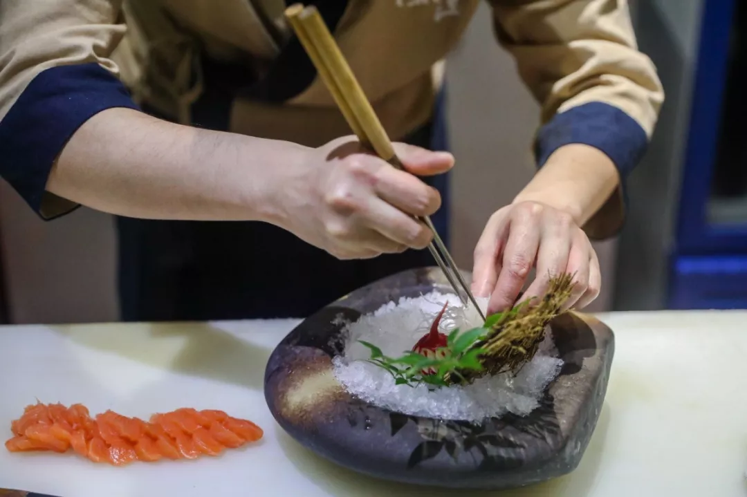 成都神仙樹、紫荊、芳草街，這些被低估了的美食街，有多可惜