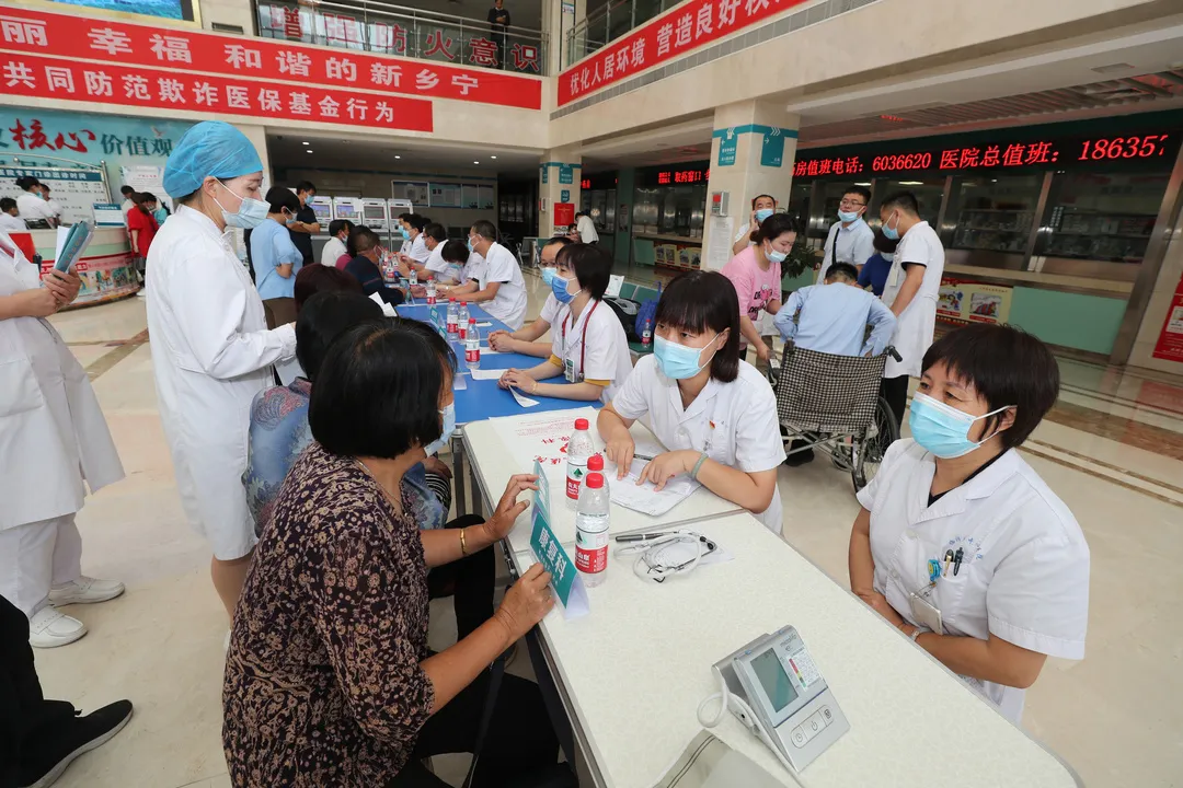 临汾市中心医院在乡宁县开展市卫健委骨科质控部下基层活动