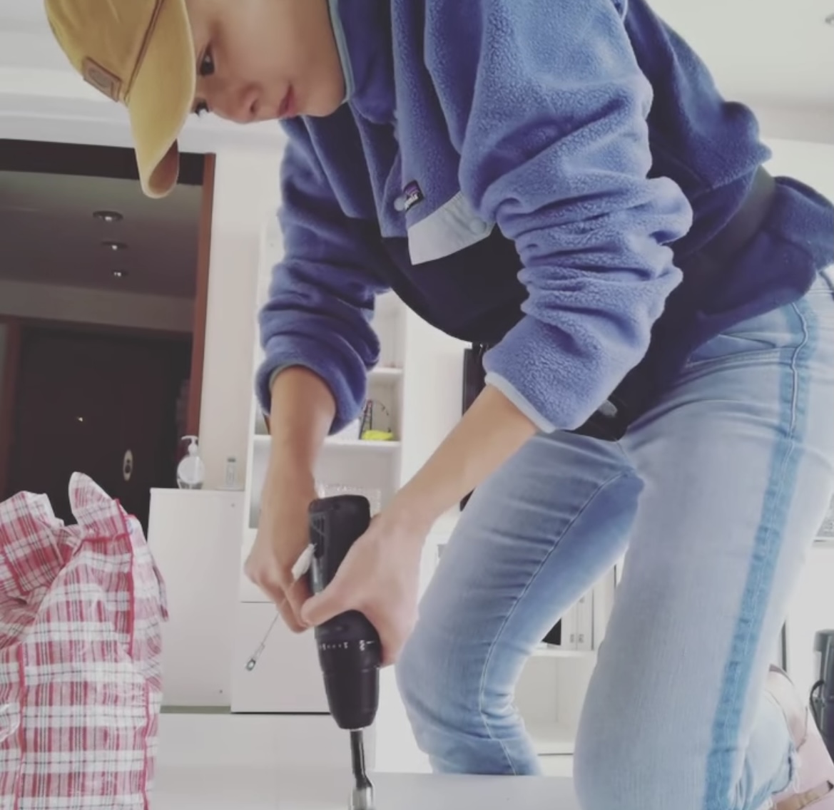 陳豪一家五口新年小屋搬大屋，為生第四胎留後路，順其自然等驚喜