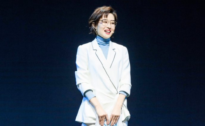 刘涛直播带货过亿，姐姐们乘风破浪：优秀的女人都是狠角色