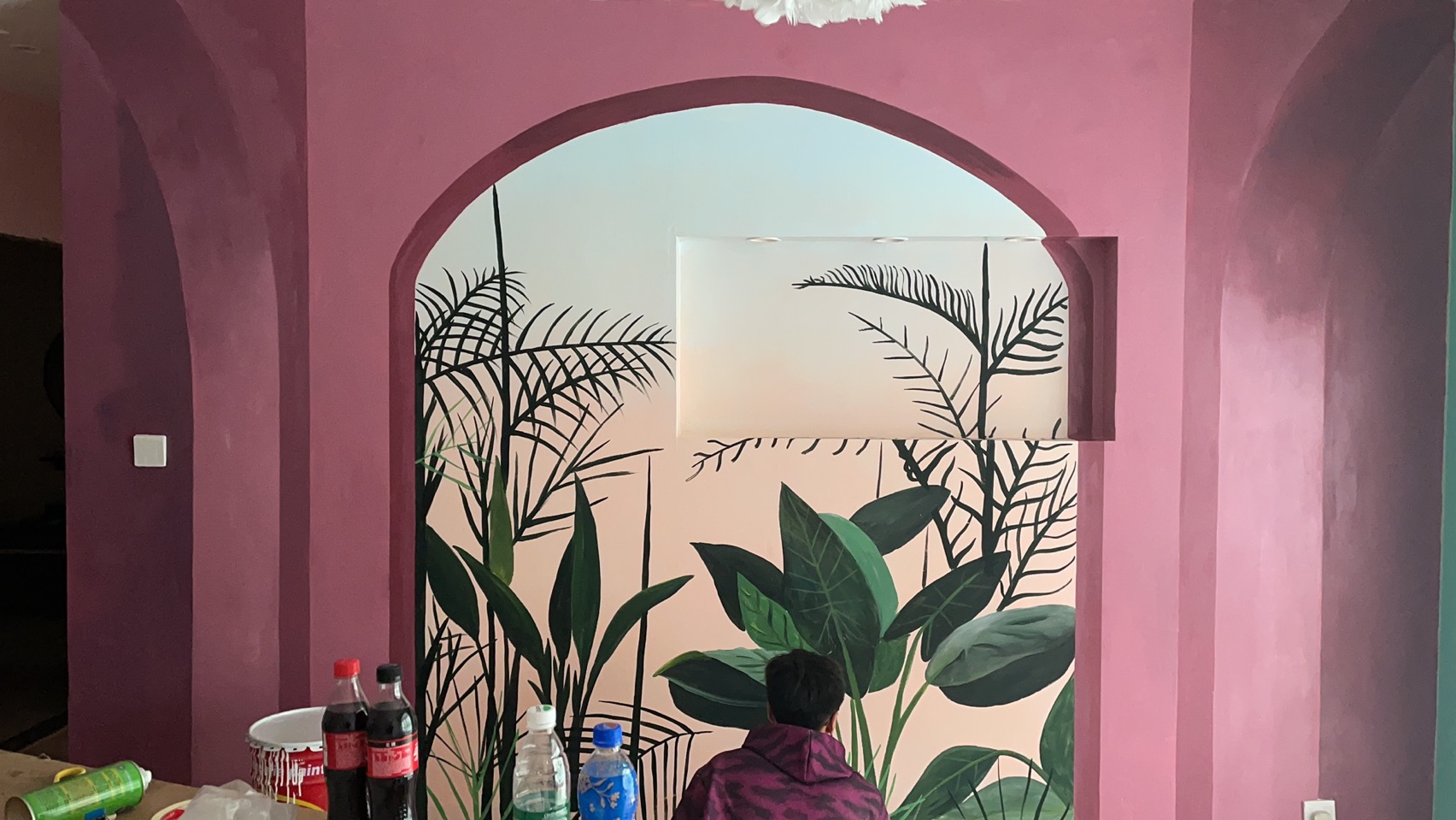 How much does a handpainted wall cost? iNEWS