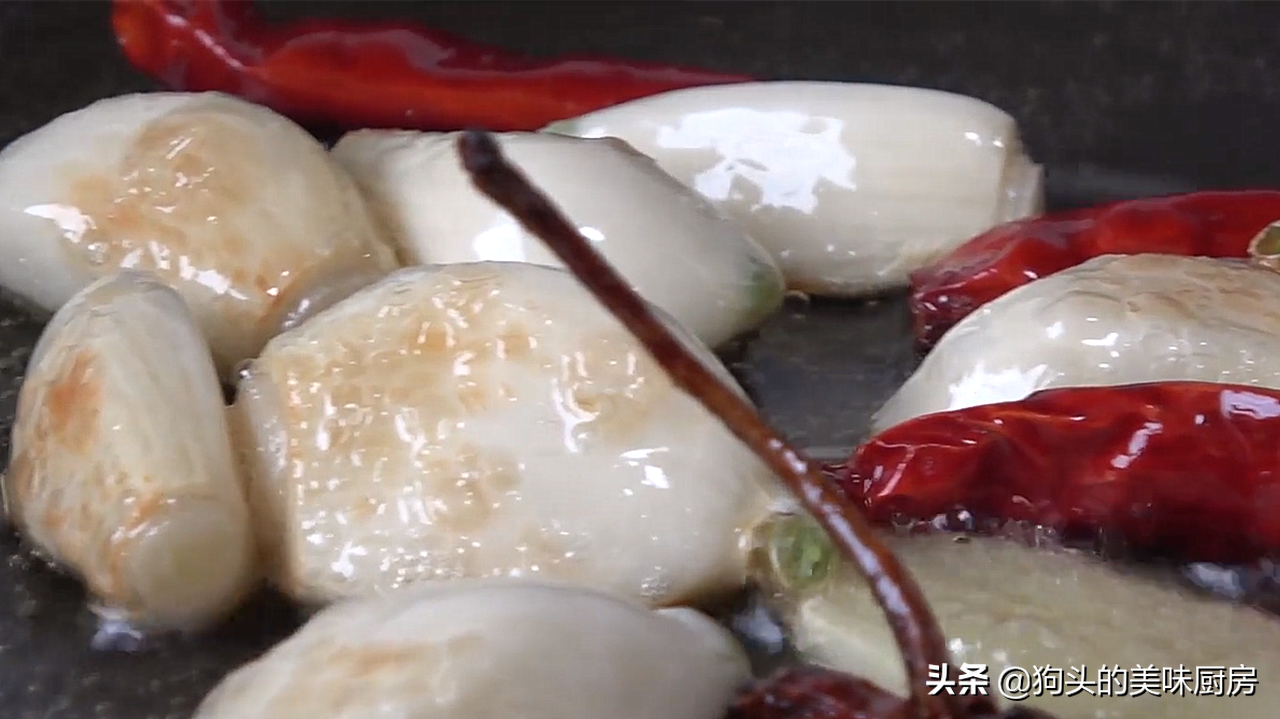 我家带鱼从不油炸，用这个做法又香又酥，不腥不腻，下饭必备