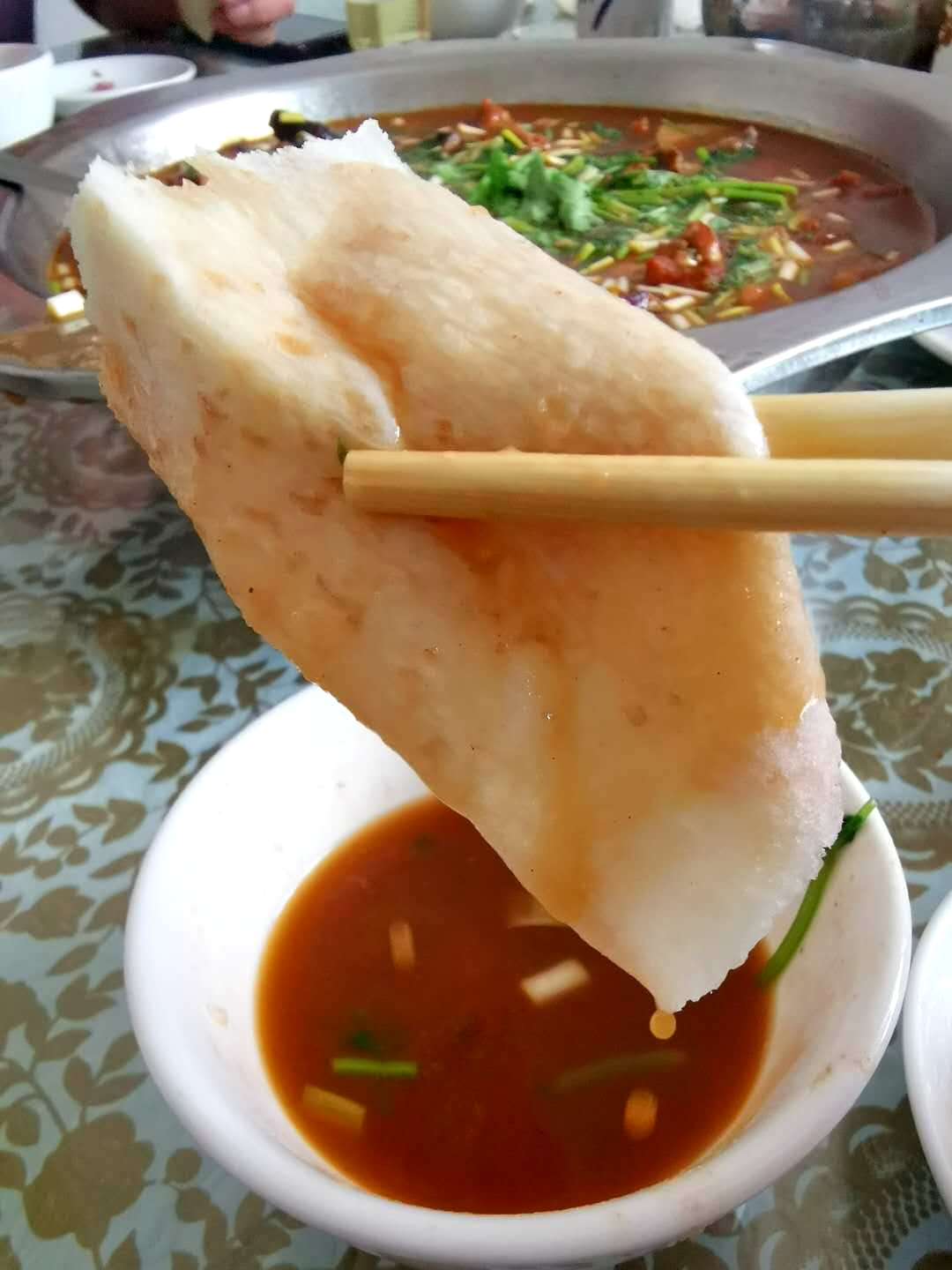 藏在鄢陵花海深处小村里的一道醋焖柴鸡,居然能一鸡三吃
