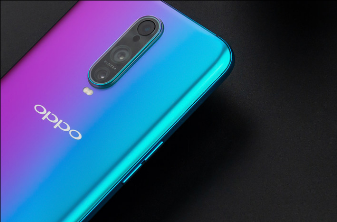 五大安卓系统旗舰级续航力评测：OPPO R17 Pro超闪技术性“一枝独秀”