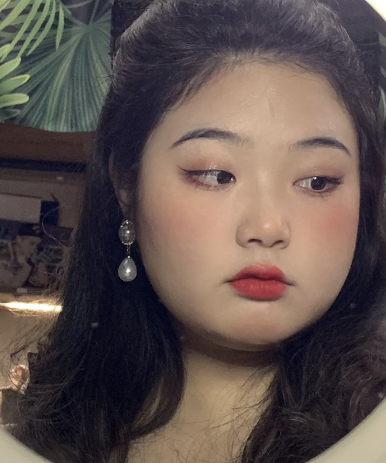 圆脸女生要这样化妆简单不复杂但又很显脸小新手都能学会