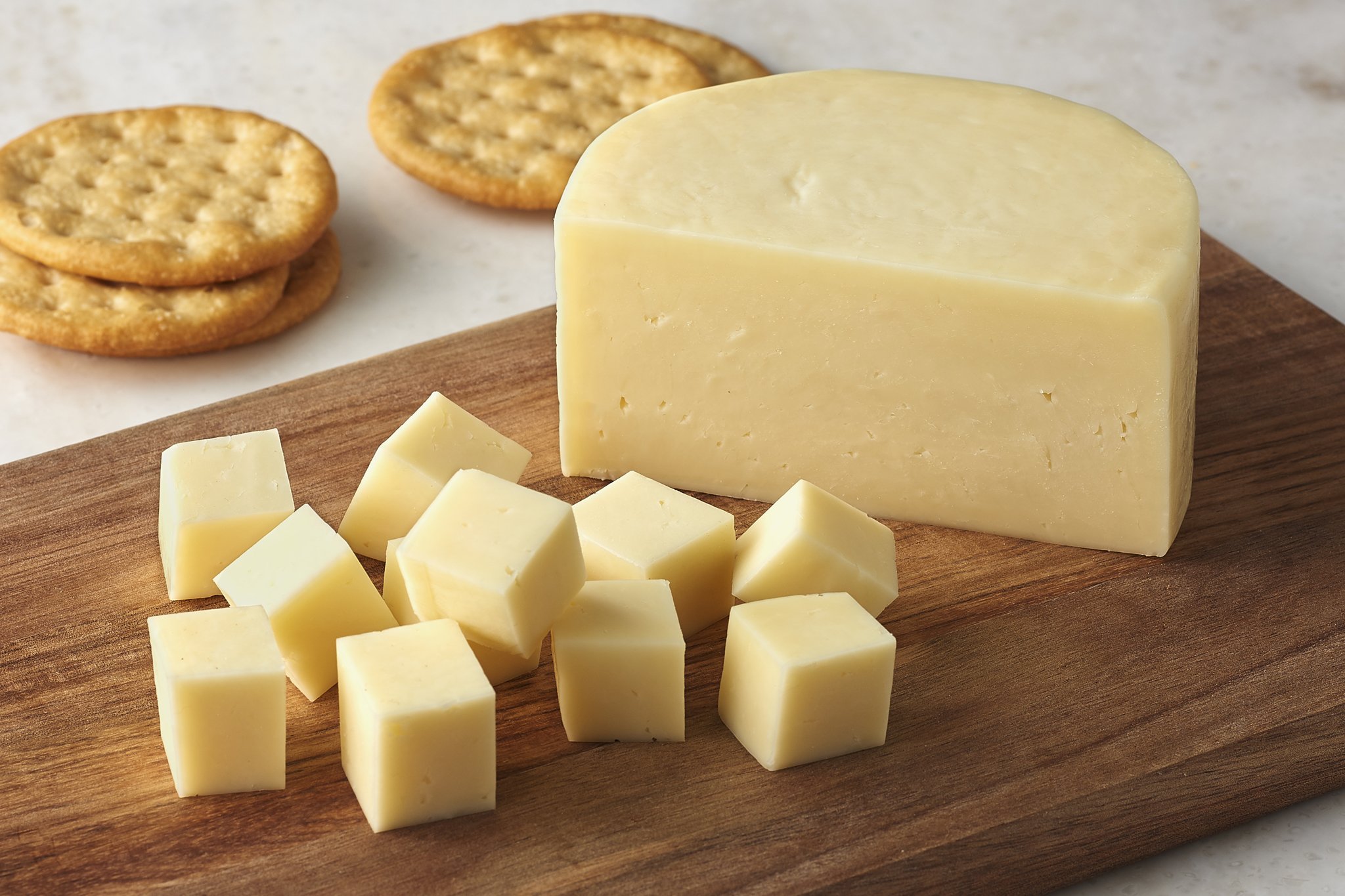 奶酪控的福音!盘点世界各地的美味奶酪,看看你吃过几种了