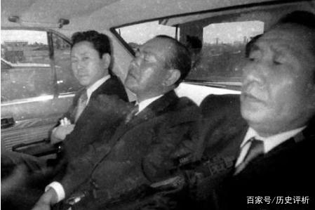 1972年对日索赔，毛主席神来之笔：放弃赔款，不得不说毛主席高明