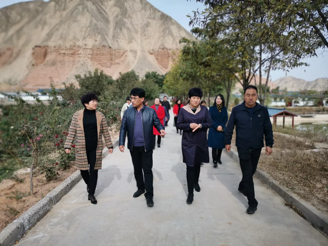 “巾帼展风采 整装再出发”——白银市妇联系统重点工作观摩推进会议召开