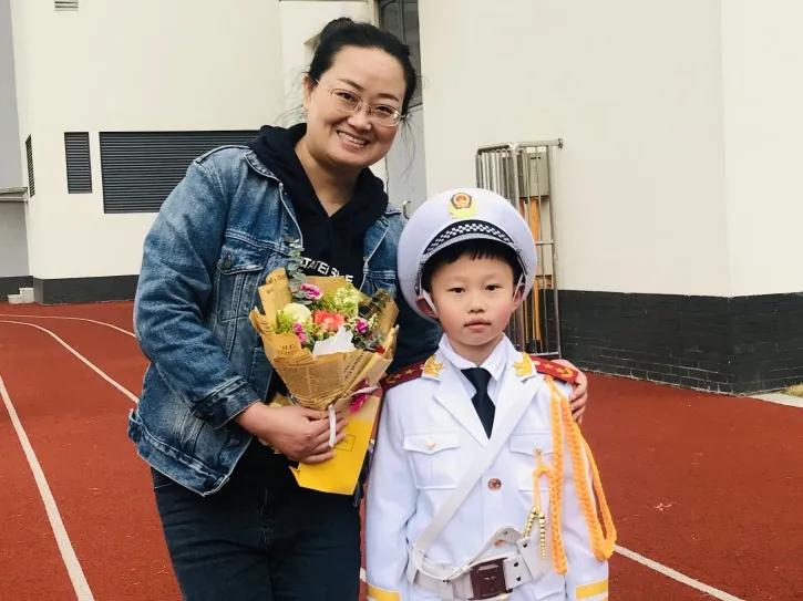 成都高新区朝阳小学“感恩生命”主题活动