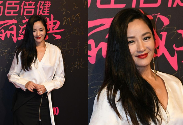 瞿颖不再是女神？身材没变，但咋油光满面的呢