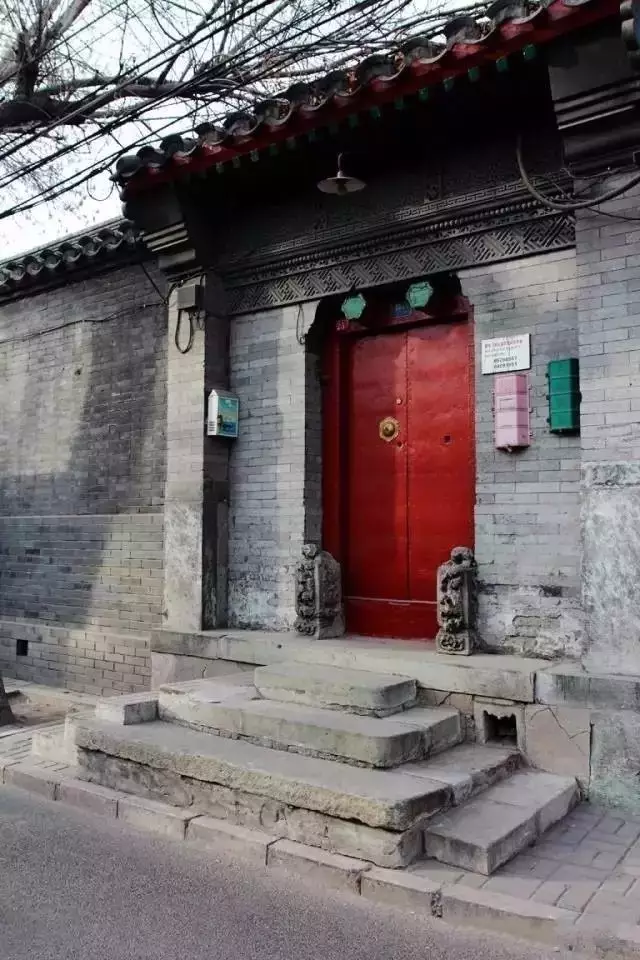 中國古建之美｜門、門墩、門環、門釘、斗拱、飛檐、屋頂、馬頭墻