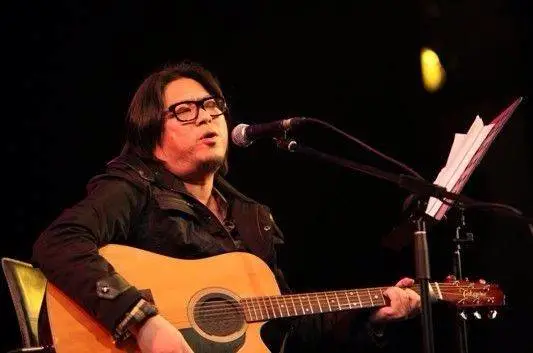 为什么说高晓松像文化汉奸?