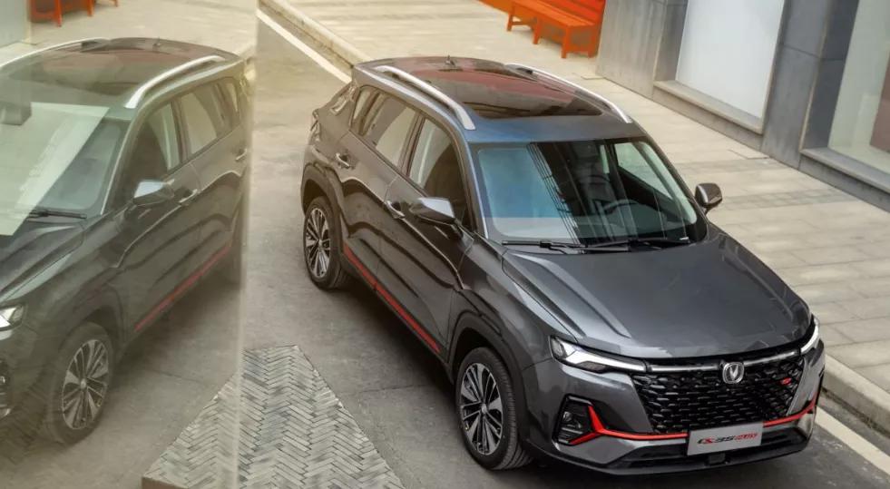 长安CS35 PLUS中期改款车型新增200多项语音控制