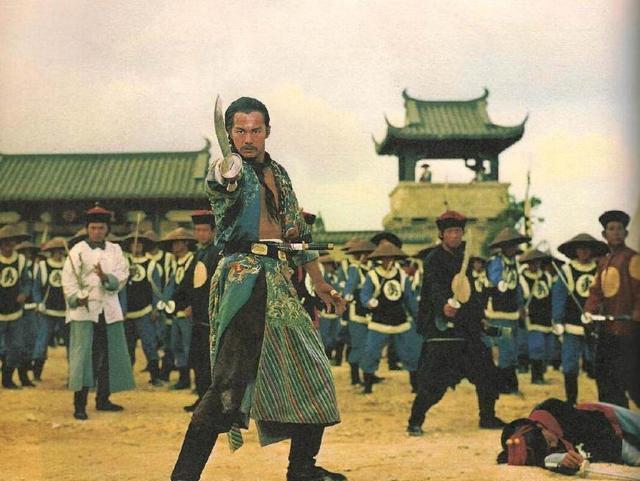 2007年，李连杰、刘德华、金城武联手，却还是没