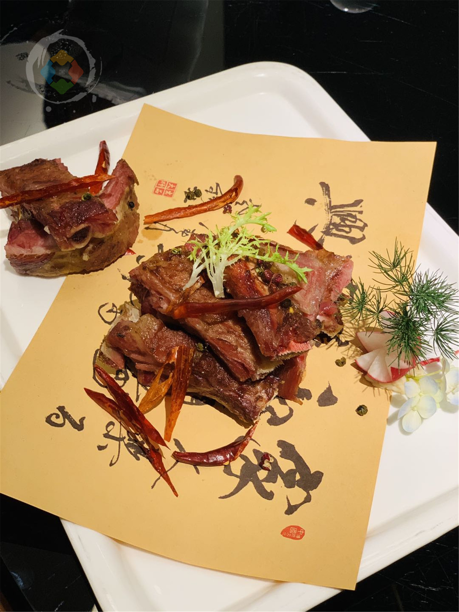 揭示餐桌文化，重庆人吃饭点的第一道菜是什么？口水鸡当之无愧