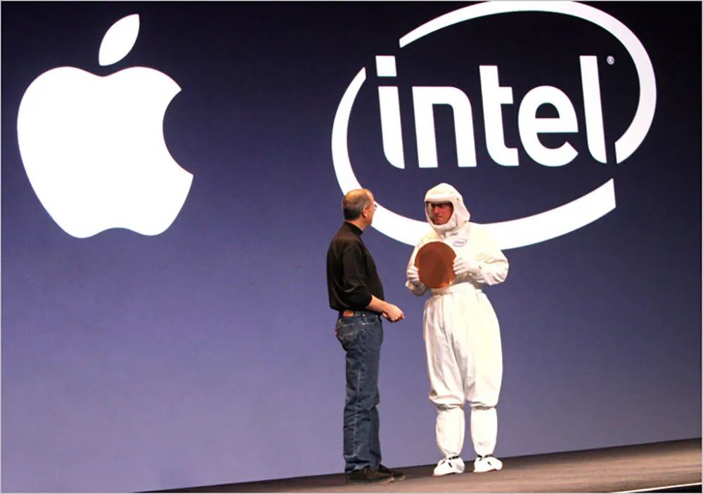 AMD����ʮ���ٴ�ΰ��