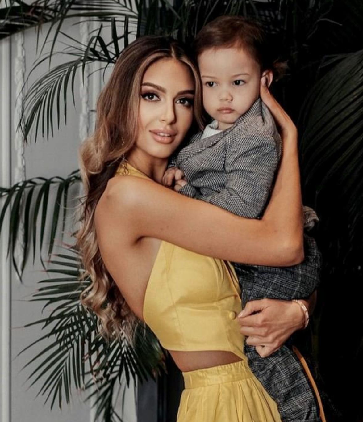 The former Malaysian princess, who looks like Angelina, got divorced