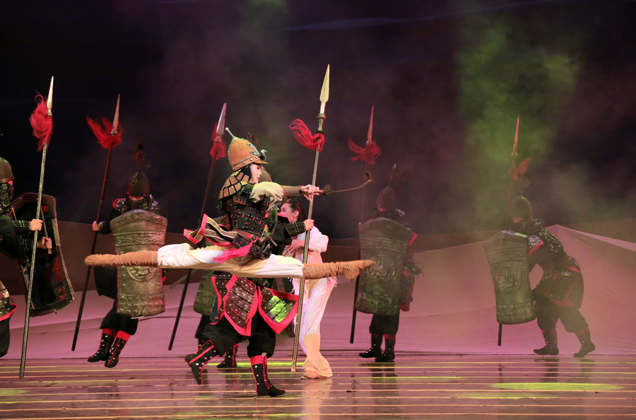 經(jīng)典舞劇《大夢(mèng)敦煌》蘭州駐場(chǎng)惠民演出