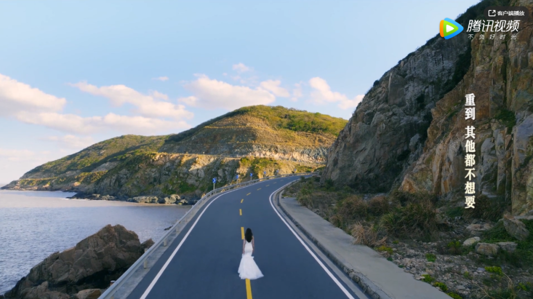 演员养眼、剧情老套，《幸福，触手可及》除了热巴的美还剩什么？