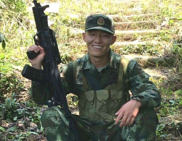 河南小伙：考入上海名校毅然入伍，服役总装备部，毕业后又二次入伍为海警！