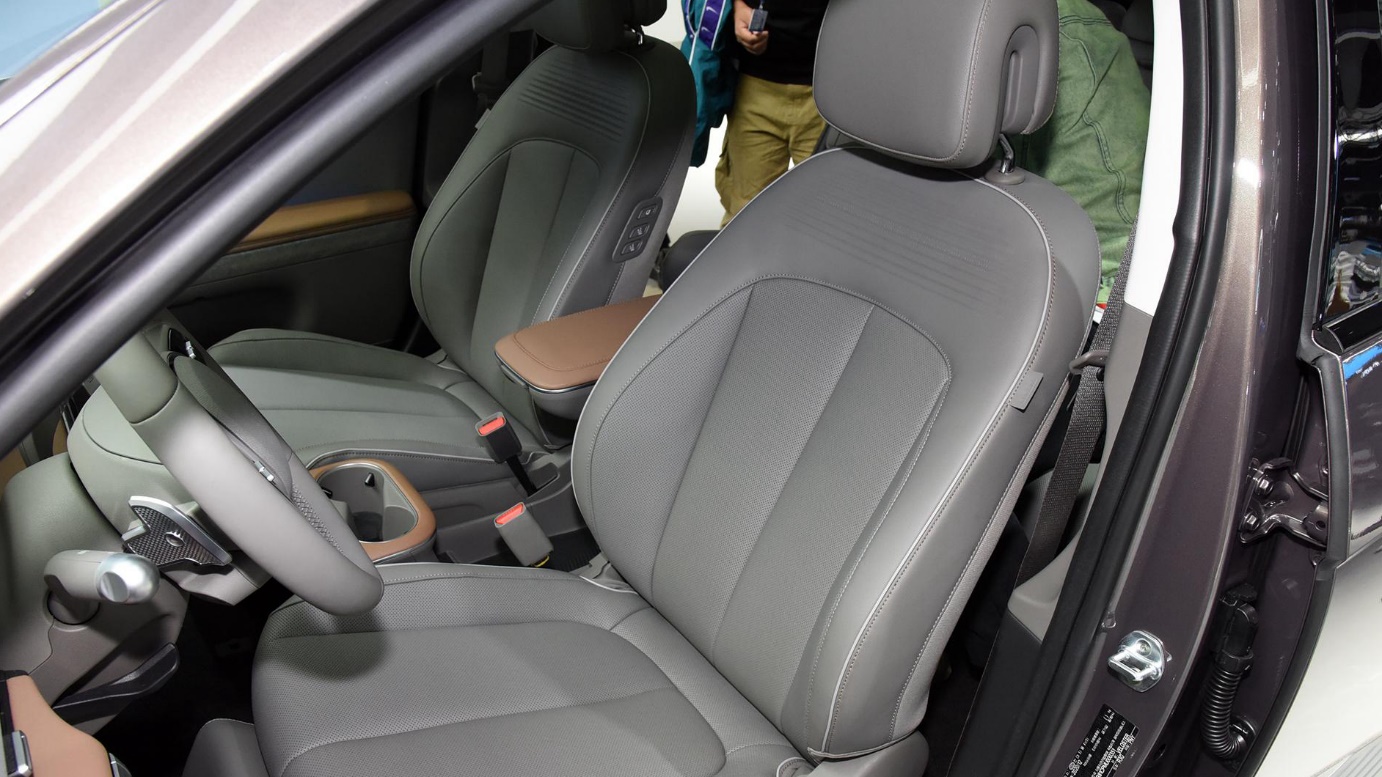 外观比较朋克风，来看即将国产的现代全新电动车有啥亮点？