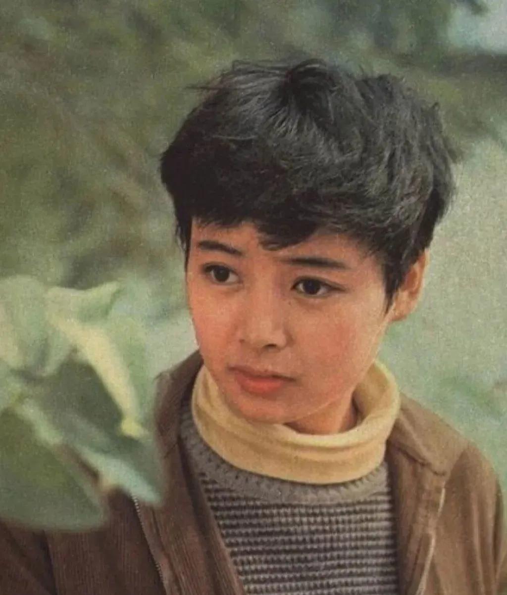 老演員張瑜加盟靳東、李小冉新劇,曾創下中國影壇多個「第一」 - 資訊咖