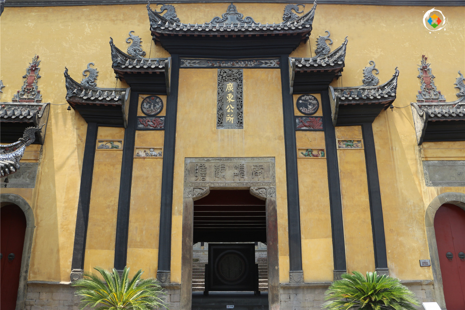 重庆9大5A景区，主城区里一个也没有，必须到区县里看看