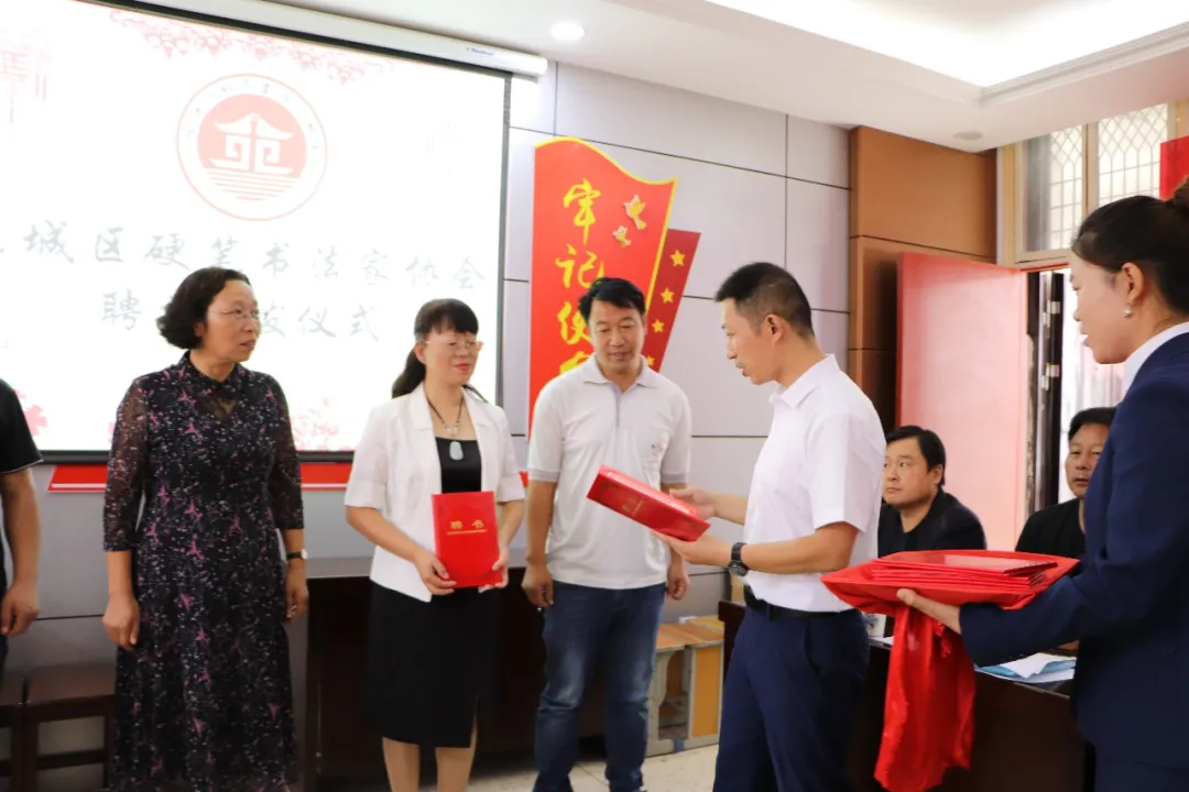 ϲѶ�������Ӳ���鷨��Э�������