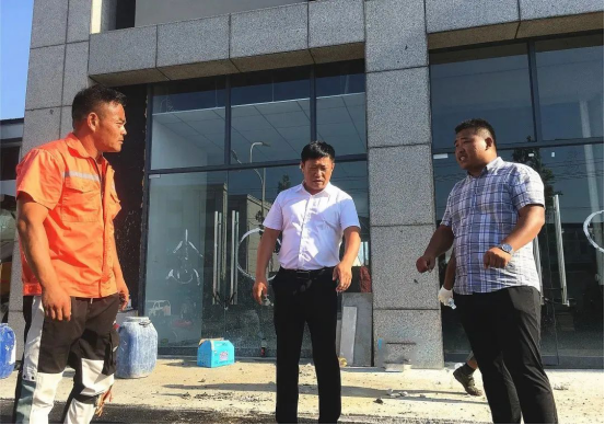 江苏丰县：旧楼换新颜 荒地变菜园 群众齐点赞
