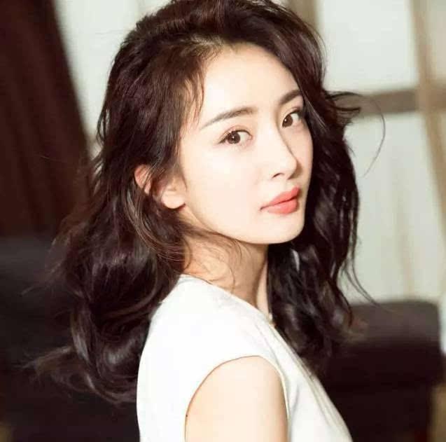 How tall affection business rejects a person, yang Mi tells you: The elder sister is honeymouthed only