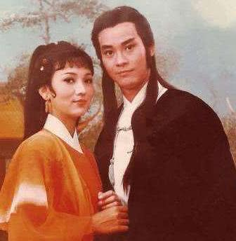 “瞒了”观众40年的郑少秋，与沈殿霞离婚的背后另有隐情