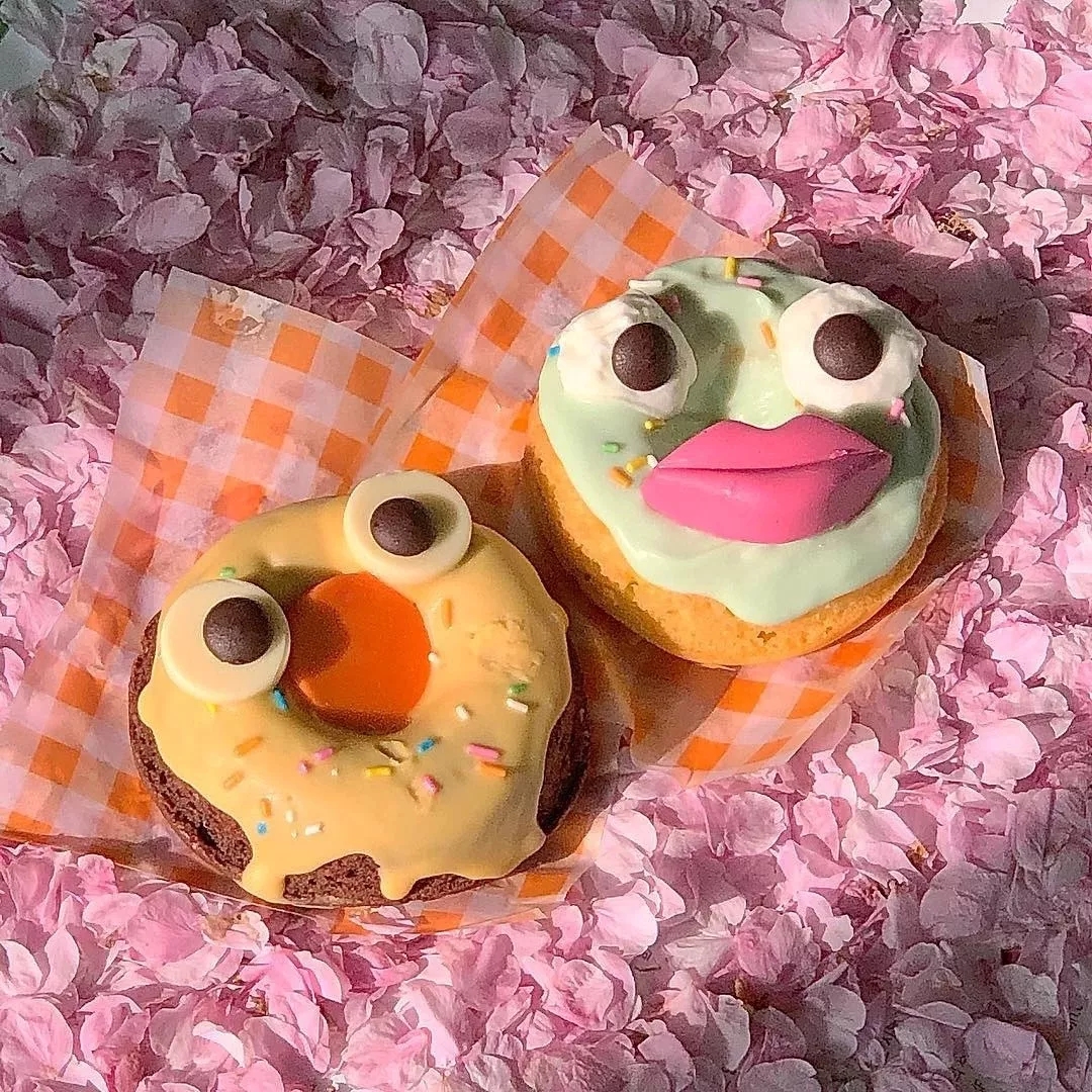 置顶文案背景图要在不愉快的日子里，搜刮生活藏起来的温柔