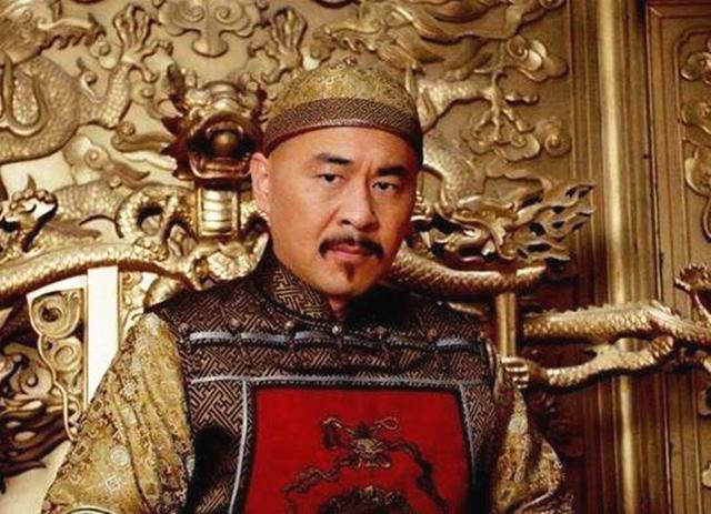 甘肃一农民上交一副盔甲，考古专家一看，大呼