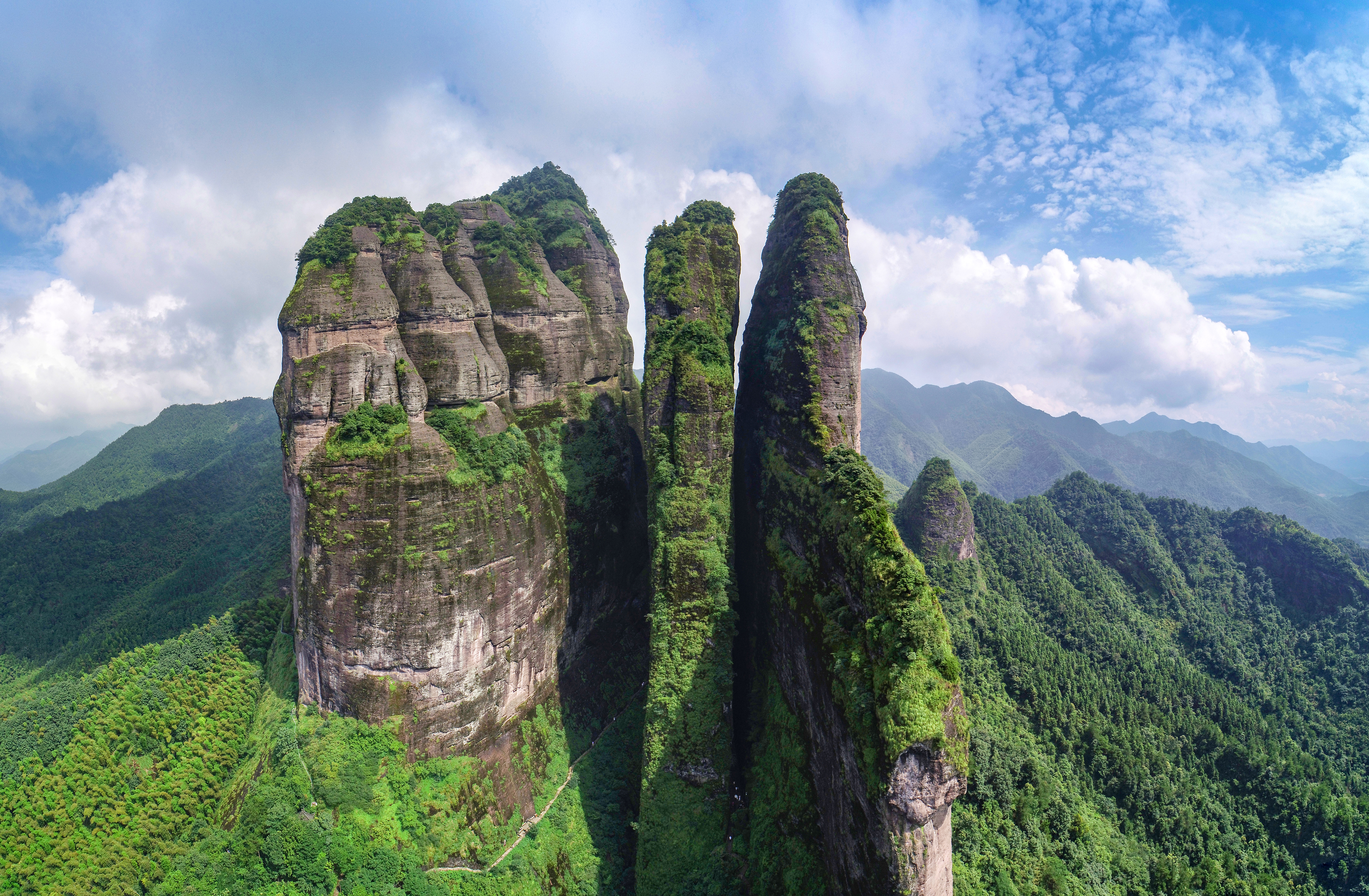 浙江4个世界级景点名扬四海，游客络绎不绝，来浙江旅游必打卡