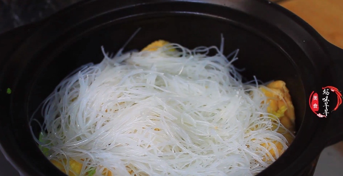 It’s cold, my family loves this pot of cabbage, it’s simple to make, it’s more fragrant than meat, it’s not annoying to eat for 5 days