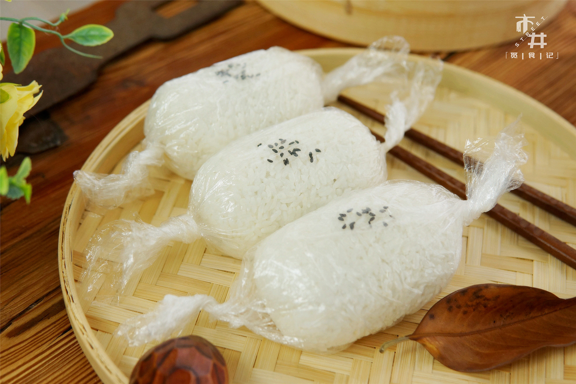 学会这早餐，家里的米都不够吃了，上班上学拿一个就走，营养好吃