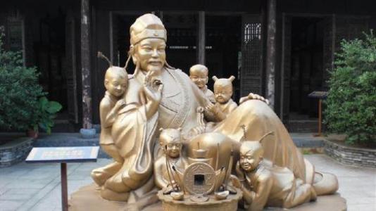 朱元璋指着猪蹄问沈万三：这是什么？对方巧妙