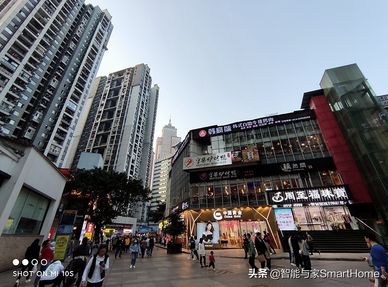 是手机也是“掌上影院”小米10S上手体验