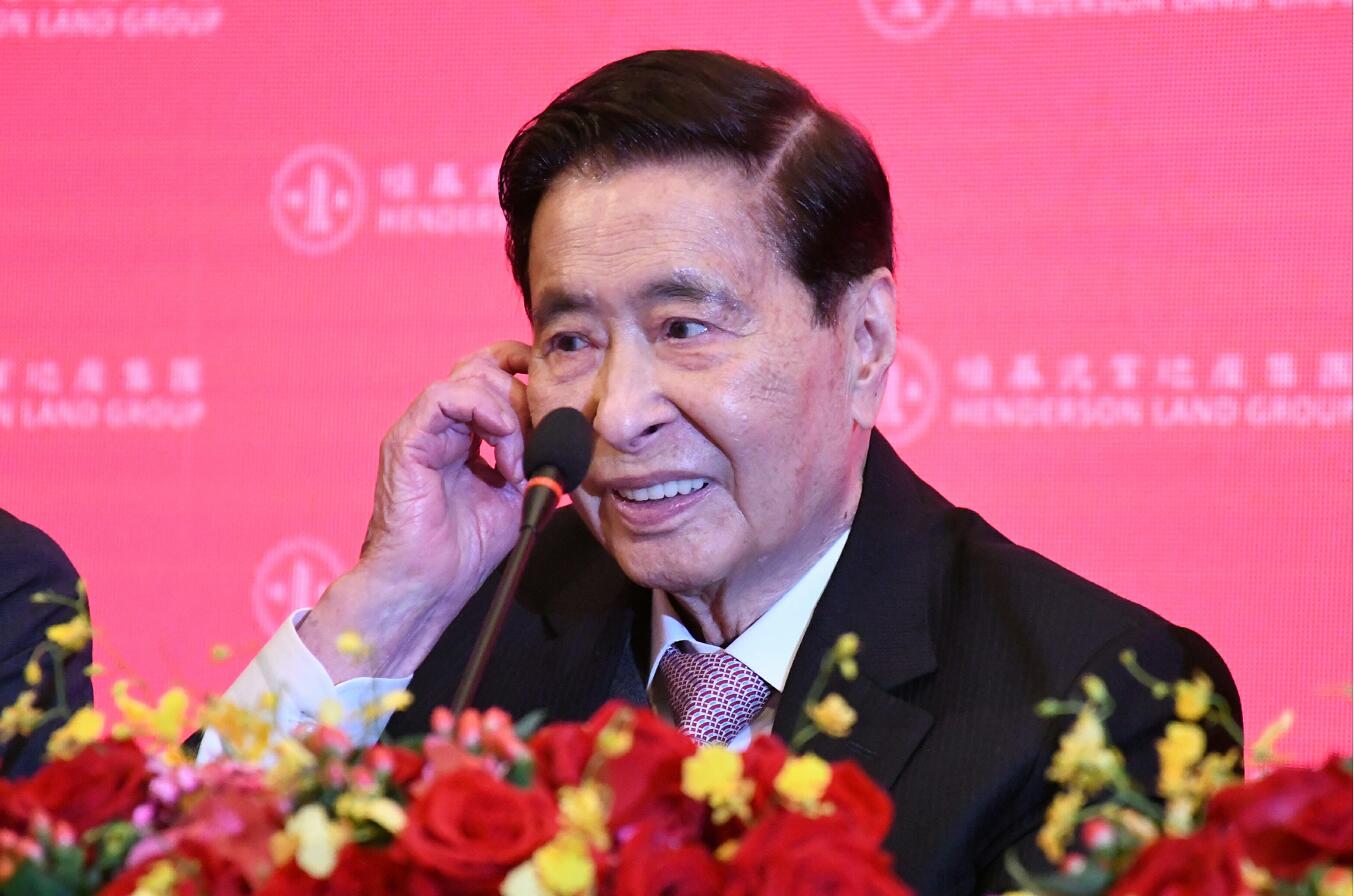 为河南捐款1500万，奖励奥运冠军500万，资产胜过霍英东他是谁？