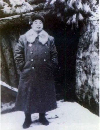 秦基伟对王近山发火：15军决不下阵地！这一战，