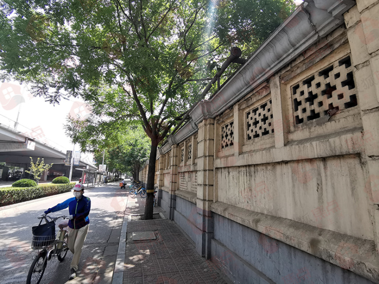 颤抖吧！华药厂房拆迁接近尾声 和平路“新地王