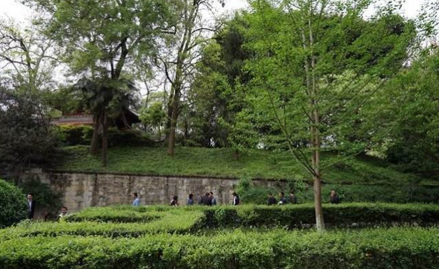 专家打开张飞墓，意外找到一件物品，揭露真实